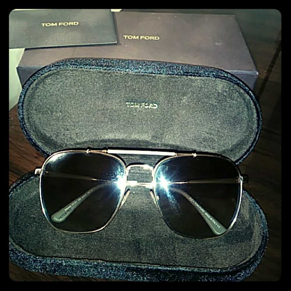 Tom Ford (Edward) sunglasses